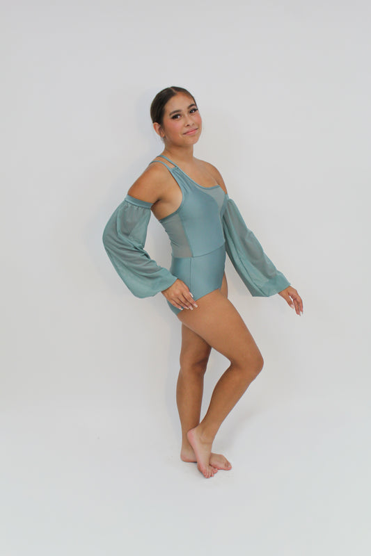 Bishop Sleeves